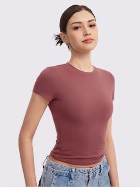Pumiey Short Sleeve Tee